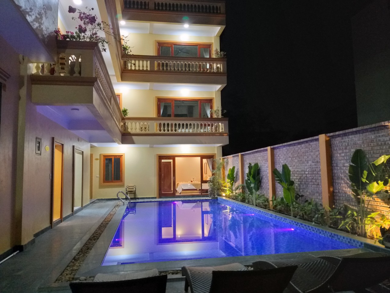 Hồ bơi Lys Homestay