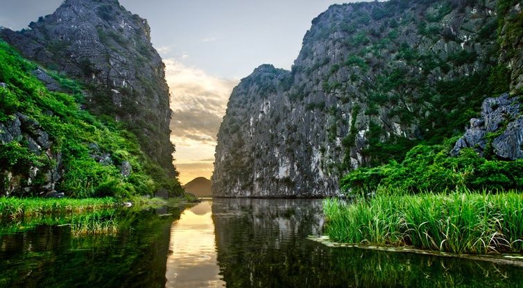 Tam Cốc- Bích Động